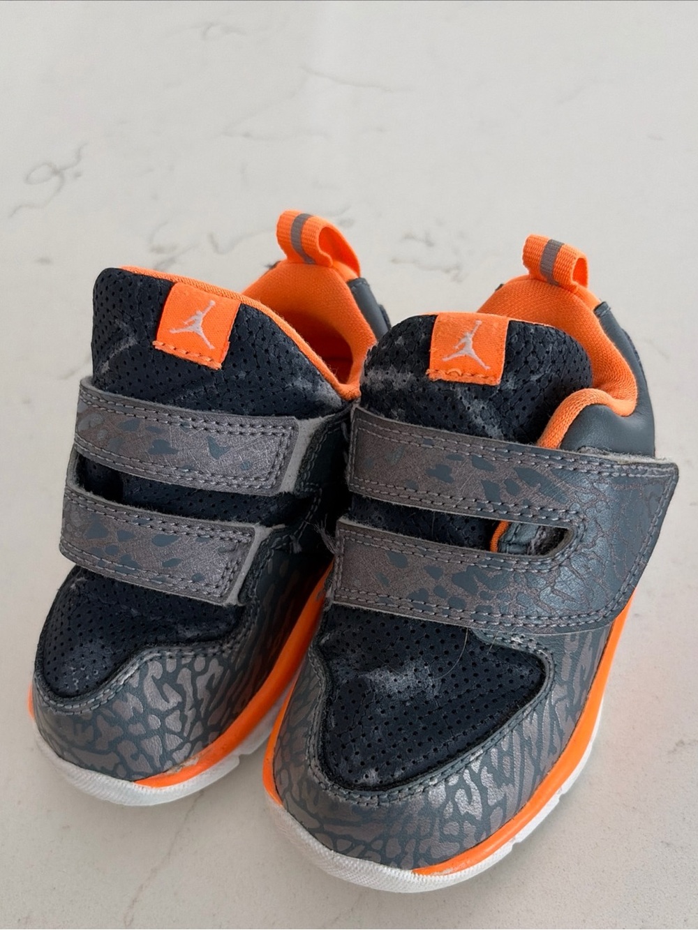 Little Jordan Toddlers Sneakers Elephant Grey & Orange Velcro PreOwned Size 5-6